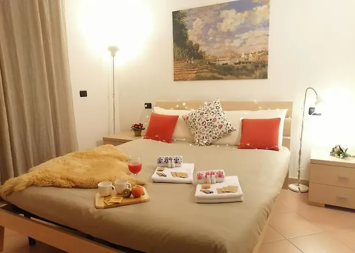 Con Terrazza E Giardino In Val D'intelvi 公寓